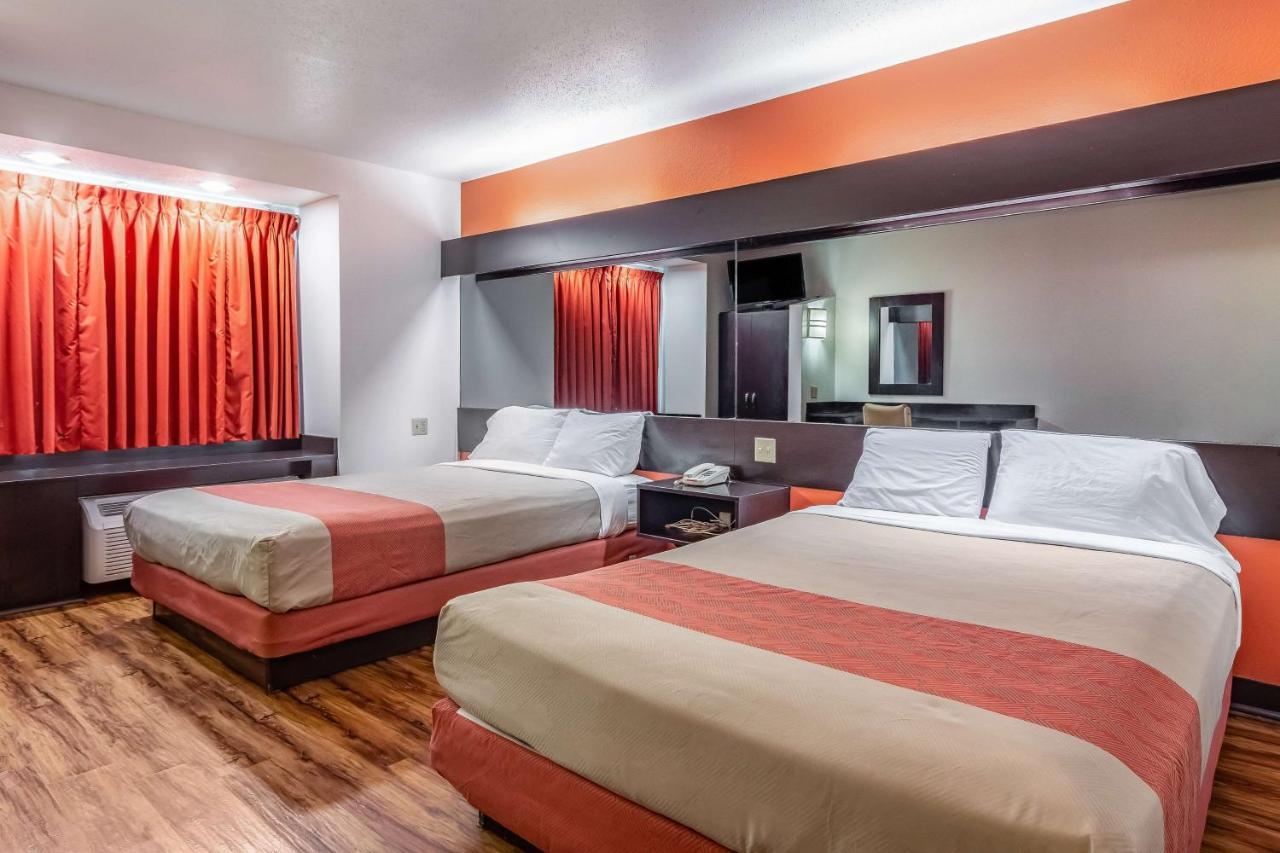 Motel 6 Chattanooga Downtown Екстериор снимка