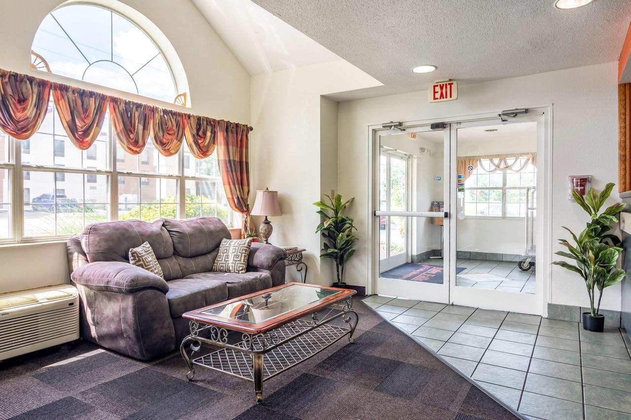 Motel 6 Chattanooga Downtown Екстериор снимка