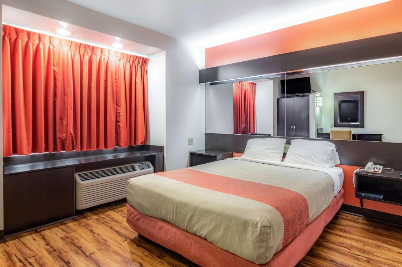 Motel 6 Chattanooga Downtown Екстериор снимка