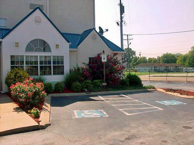 Motel 6 Chattanooga Downtown Екстериор снимка
